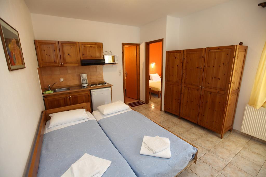 Nama Apartments Skala Potamia  Rum bild