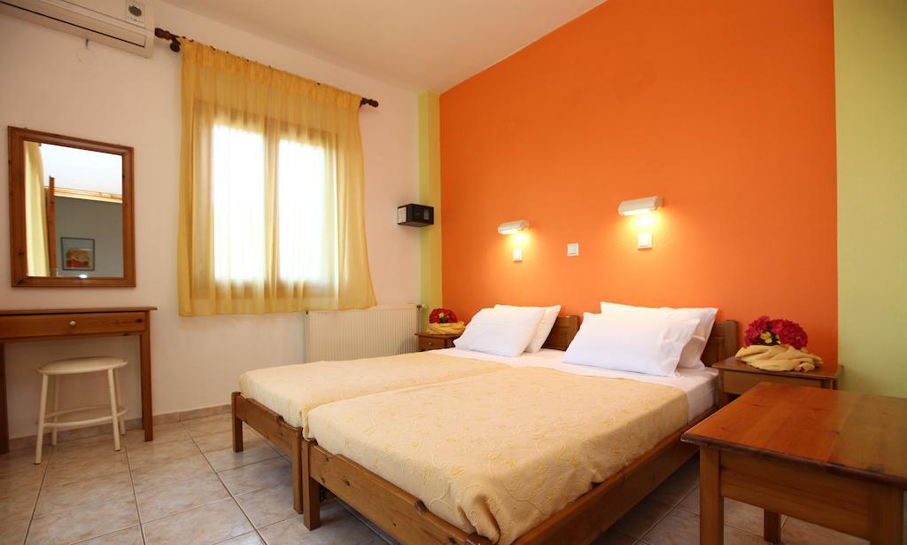 Nama Apartments Skala Potamia  Rum bild